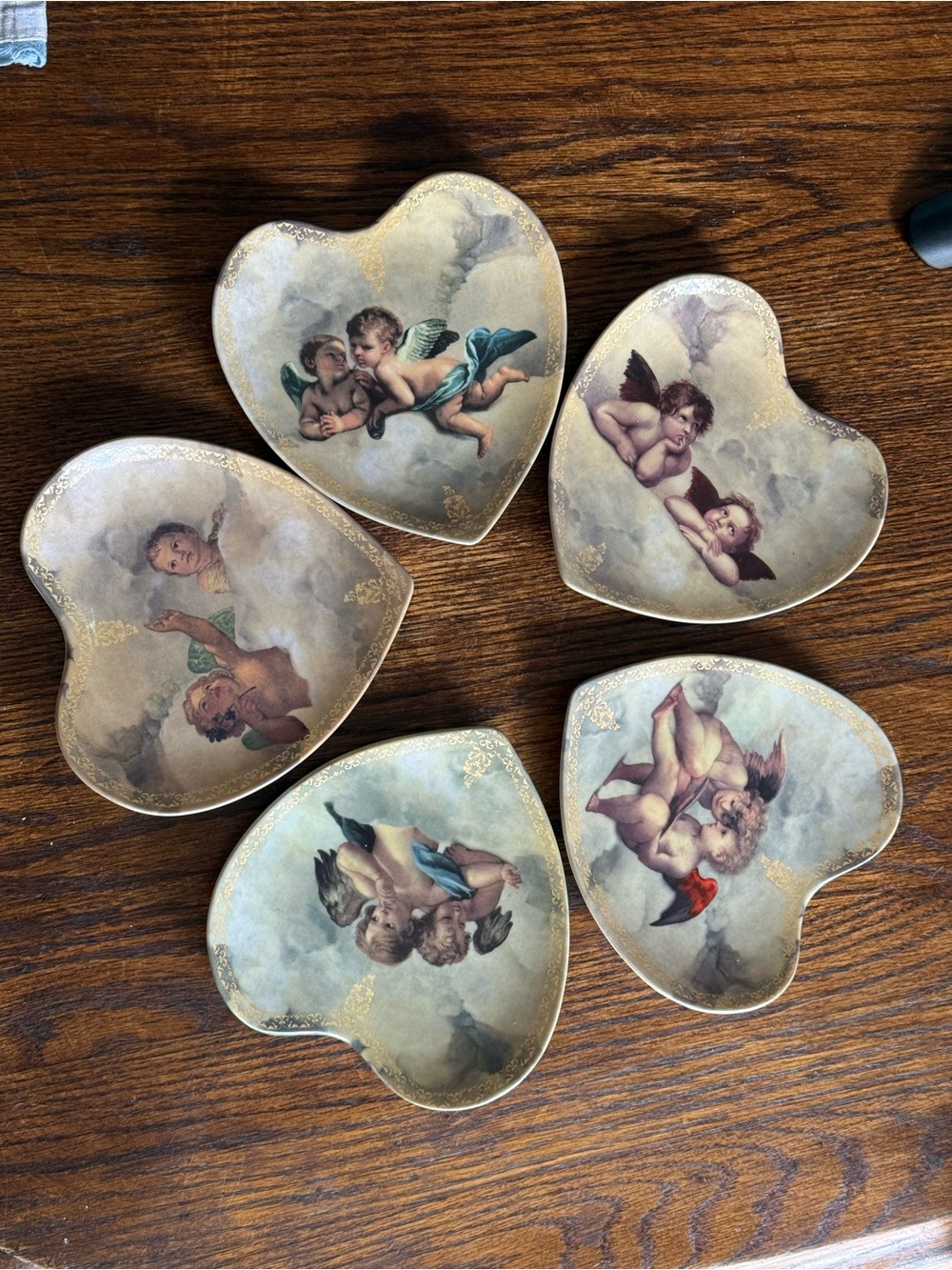 Vintage Heart Shaped decorative plates - Set of 5